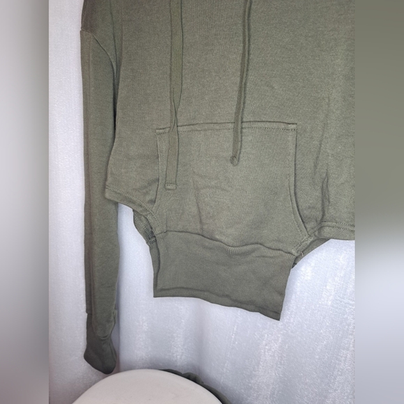 JOGGER SET - Picture 4 of 7